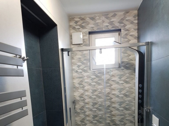 20394918-0901439159_s